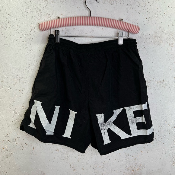 Vintage Nike 90s Spell Out Men’s Shorts Swim Trunks Black and White Size Medium - Picture 3 of 10